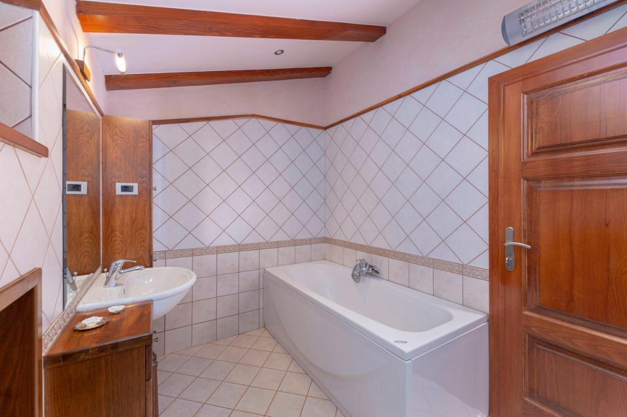 Apartma Koper Pobegi المظهر الخارجي الصورة