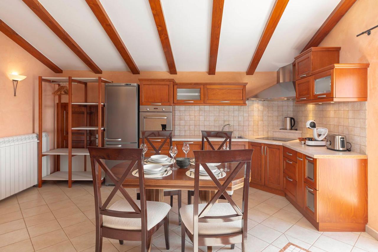 Apartma Koper Pobegi المظهر الخارجي الصورة