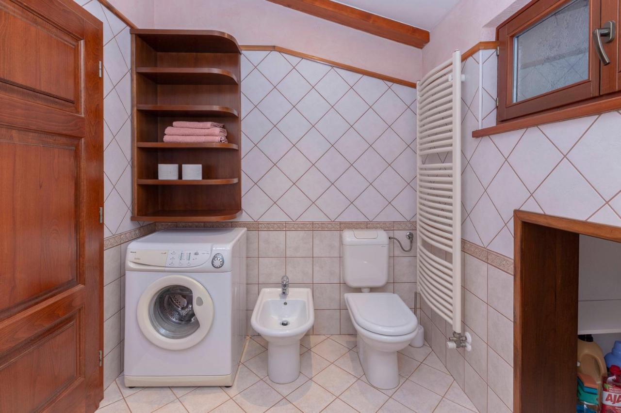 Apartma Koper Pobegi المظهر الخارجي الصورة
