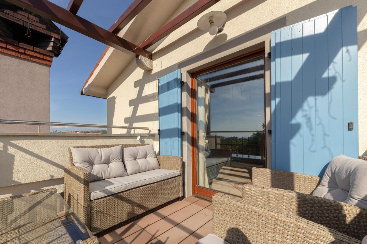 Apartma Koper Pobegi المظهر الخارجي الصورة